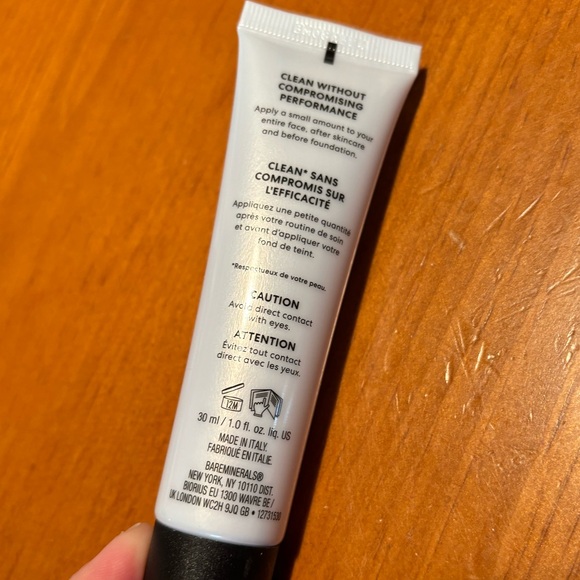 Bareminerals Prime Time Hydrate & Glow Primer - Picture 7 of 16